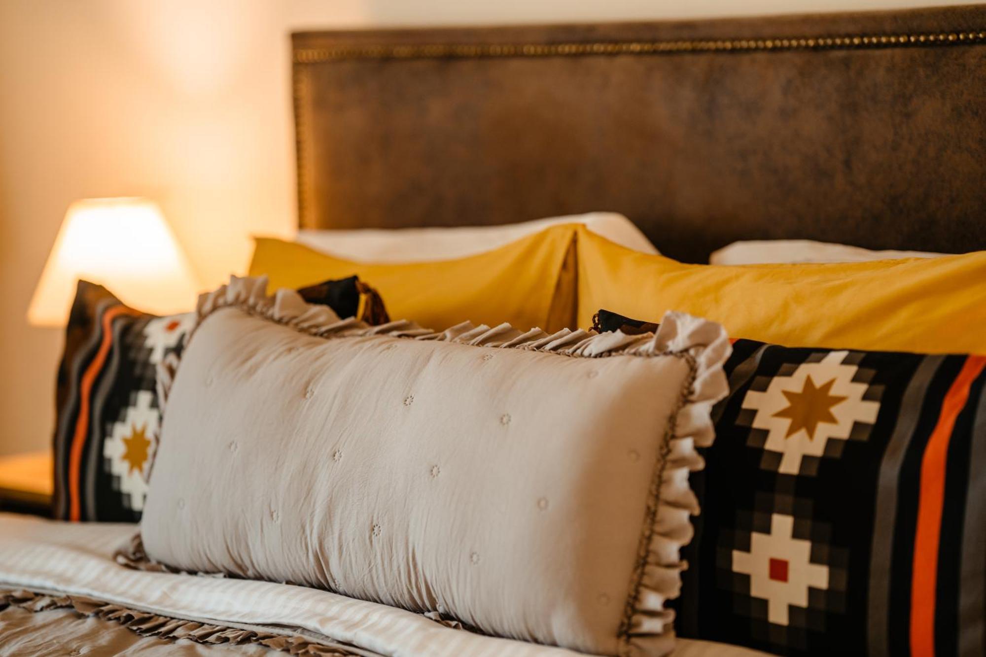 The Tribe Alpaca Retreat Hotel Branesti ภายนอก รูปภาพ